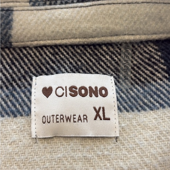 Plaid Button-Up Jacket - Picture 2 of 3